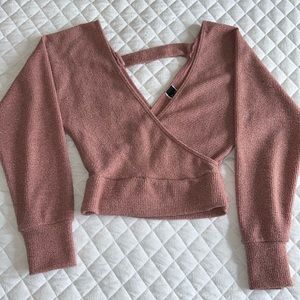 Windsor, mauve pink, cropped, long sleeve sweater. Size XS.